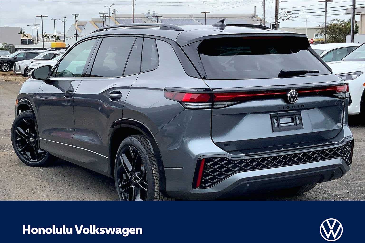 Thumbnail: 2026 Volkswagen Tiguan - 4
