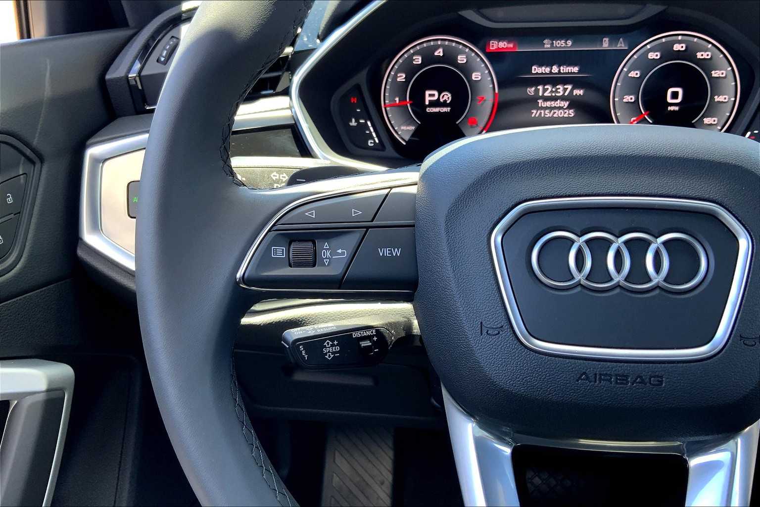 Thumbnail: 2024 Audi Q3 - 24