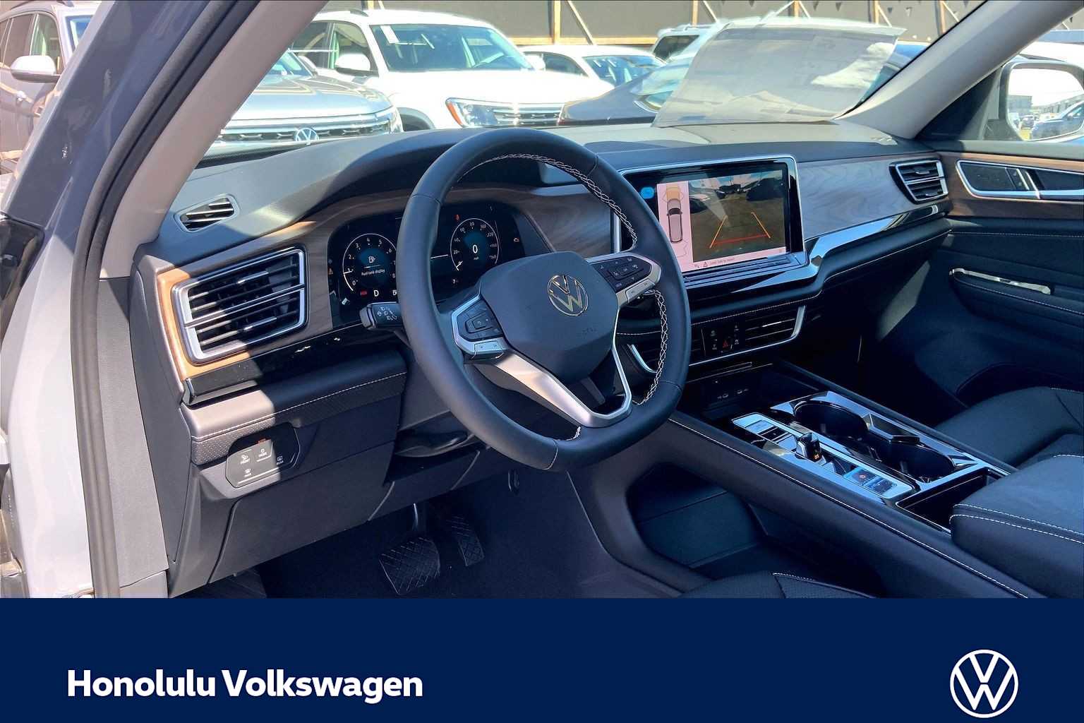 Thumbnail: 2026 Volkswagen Atlas - 2