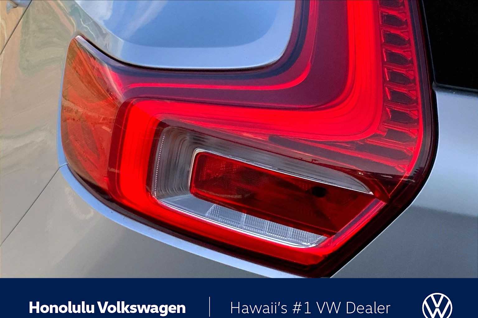 Thumbnail: 2019 Volvo XC40 - 31