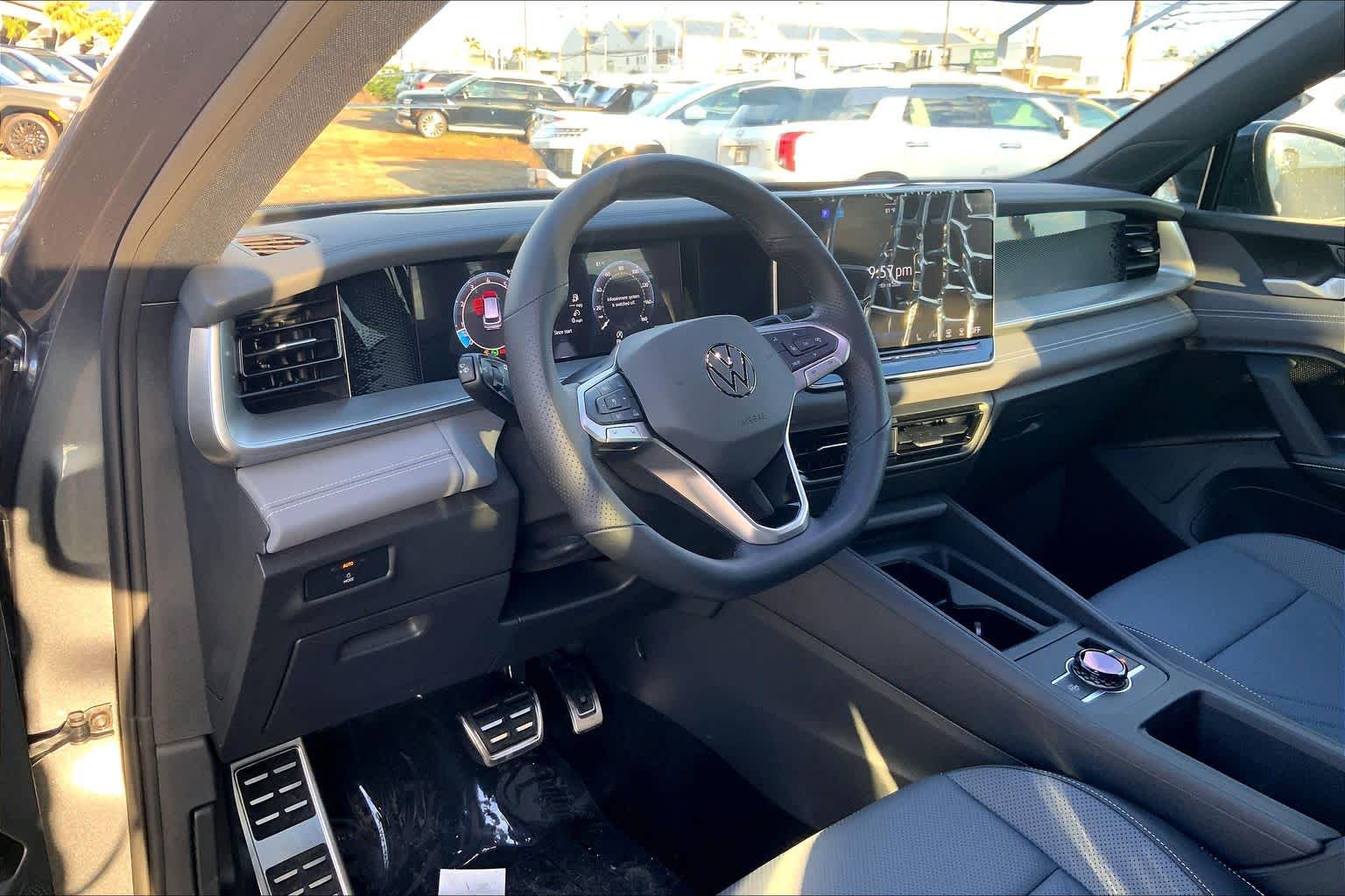 Thumbnail: 2026 Volkswagen Tiguan - 2