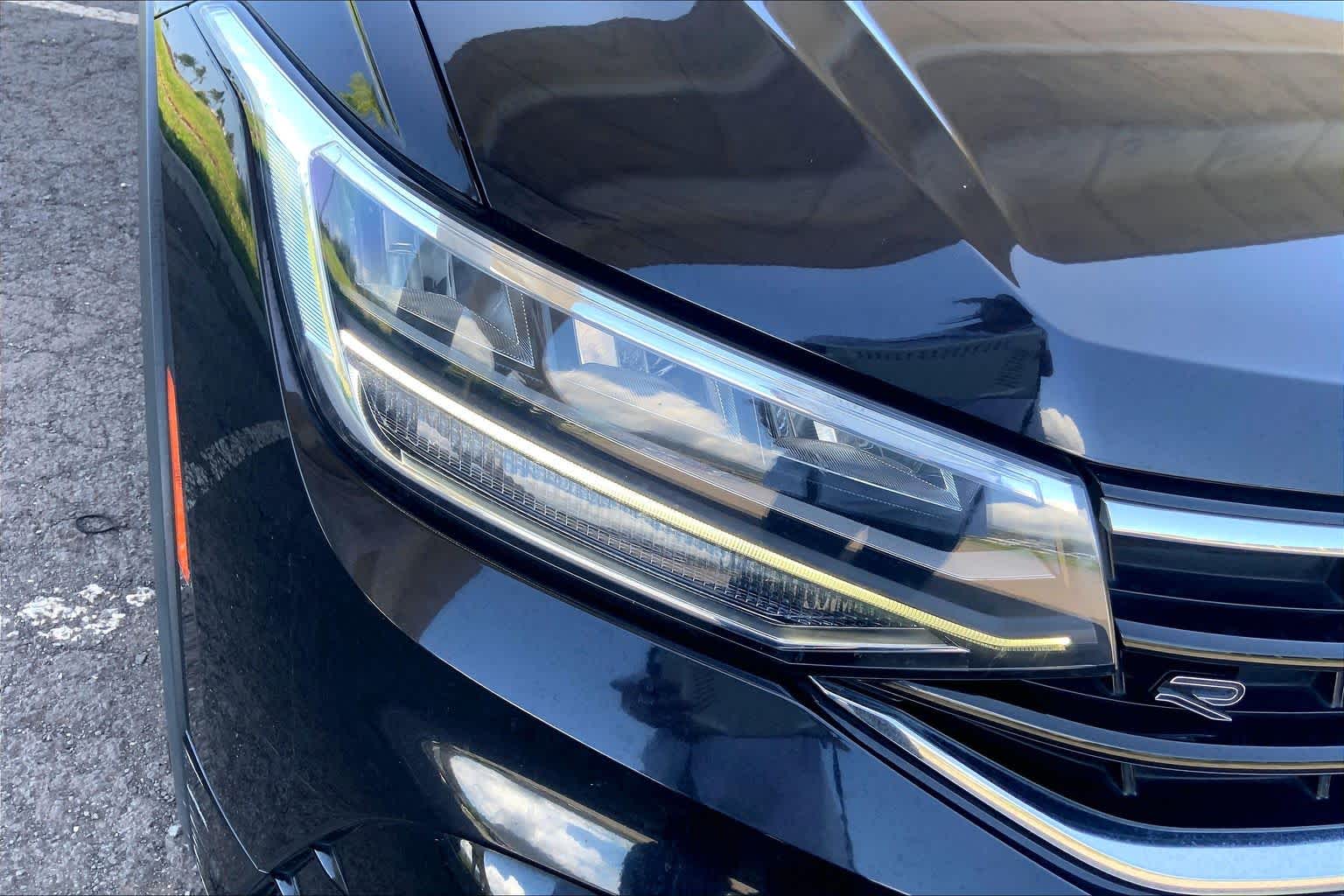 Thumbnail: 2022 Volkswagen Tiguan - 31