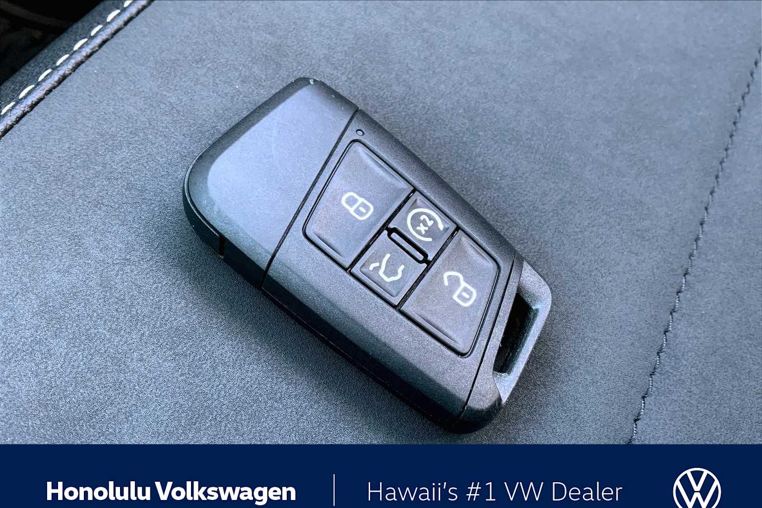 Thumbnail: 2022 Volkswagen Taos - 18