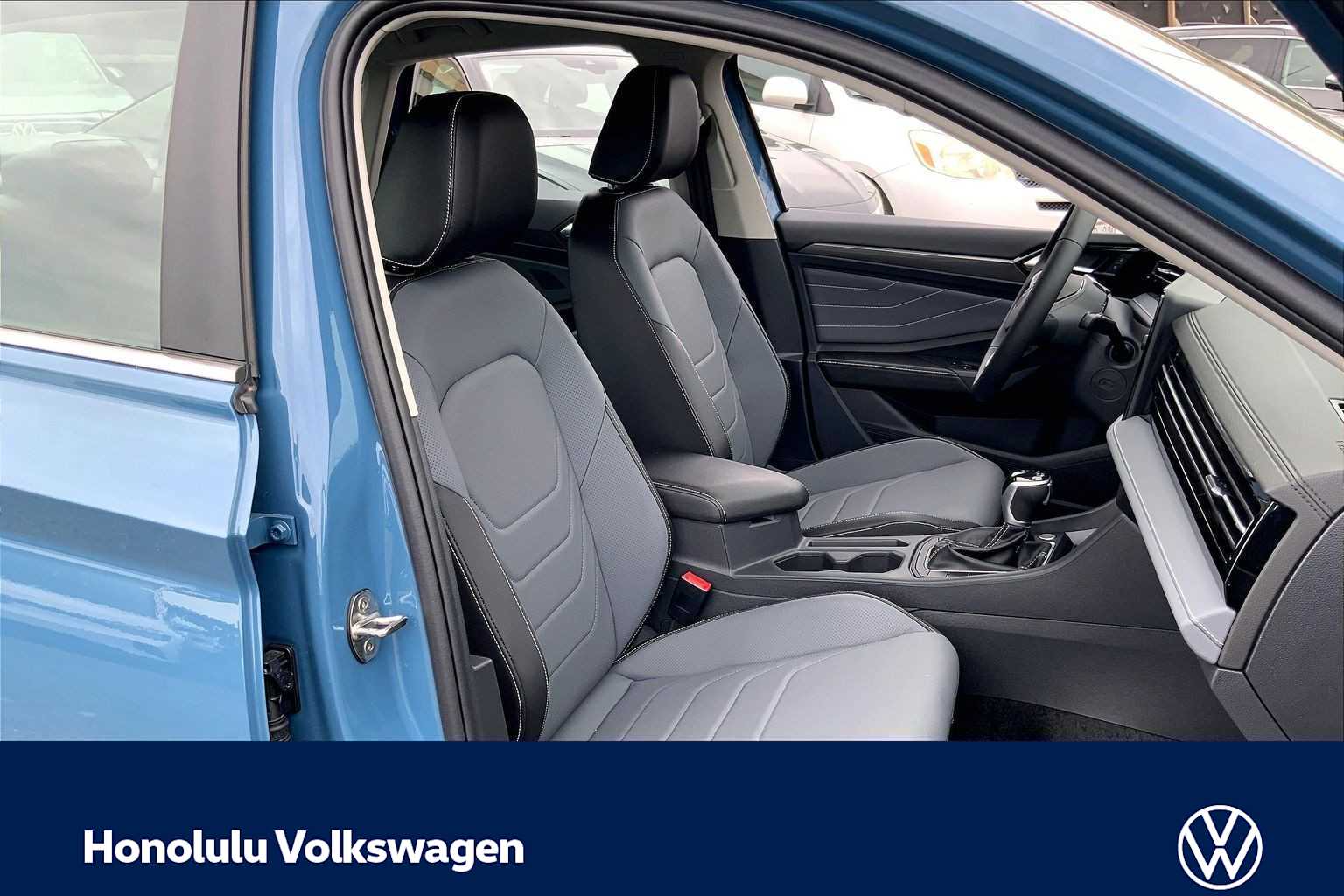 Thumbnail: 2026 Volkswagen Jetta - 14