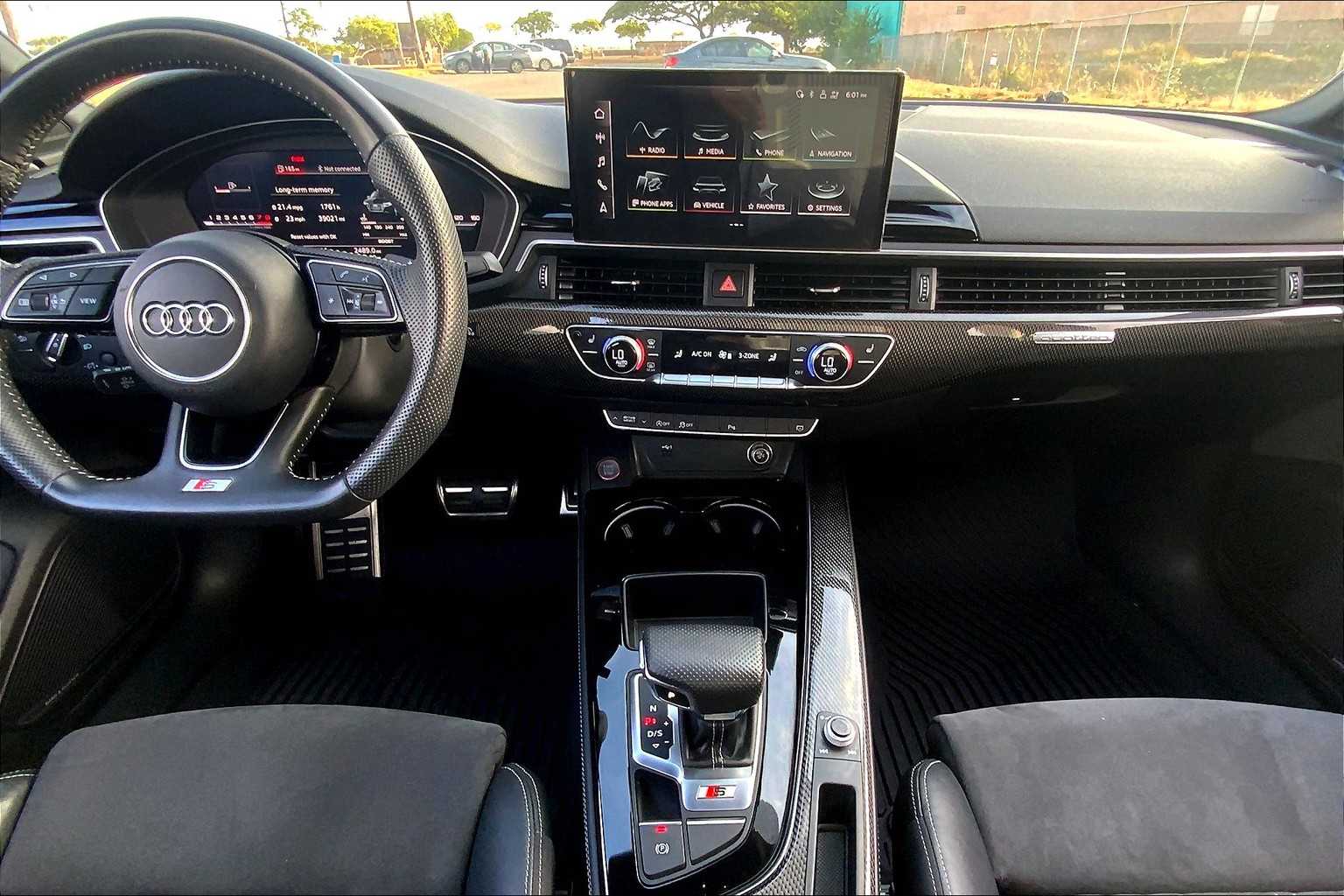 Thumbnail: 2020 Audi S4 - 9