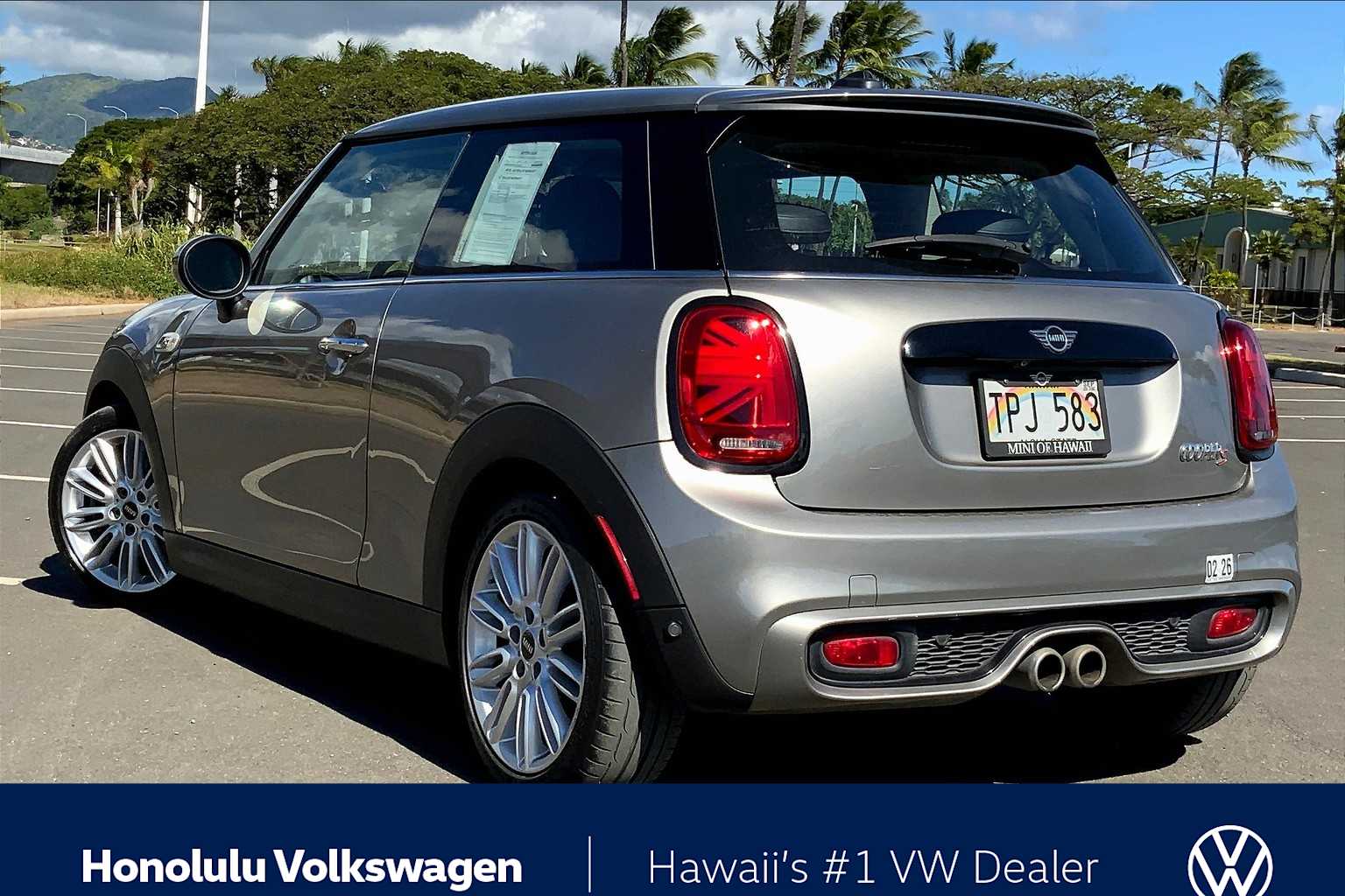 Thumbnail: 2019 MINI Cooper Hardtop - 4