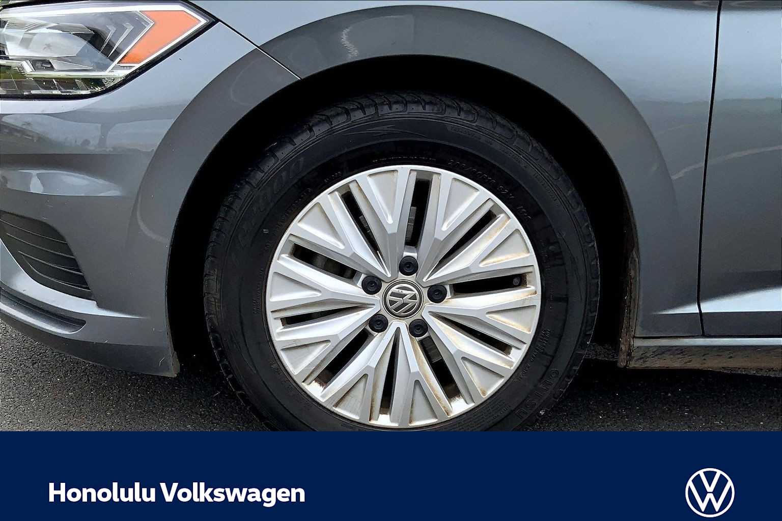 Thumbnail: 2019 Volkswagen Jetta - 8