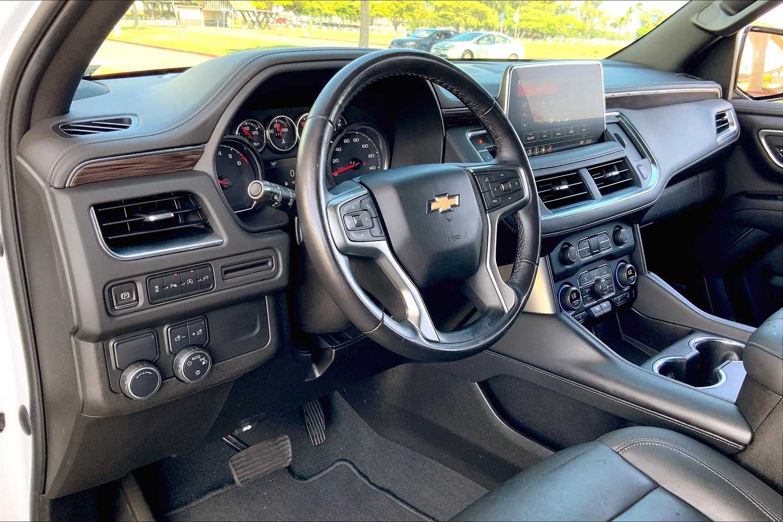 Used 2021 Chevrolet Tahoe LT with VIN 1GNSCNKD0MR240414 for sale in Honolulu, HI