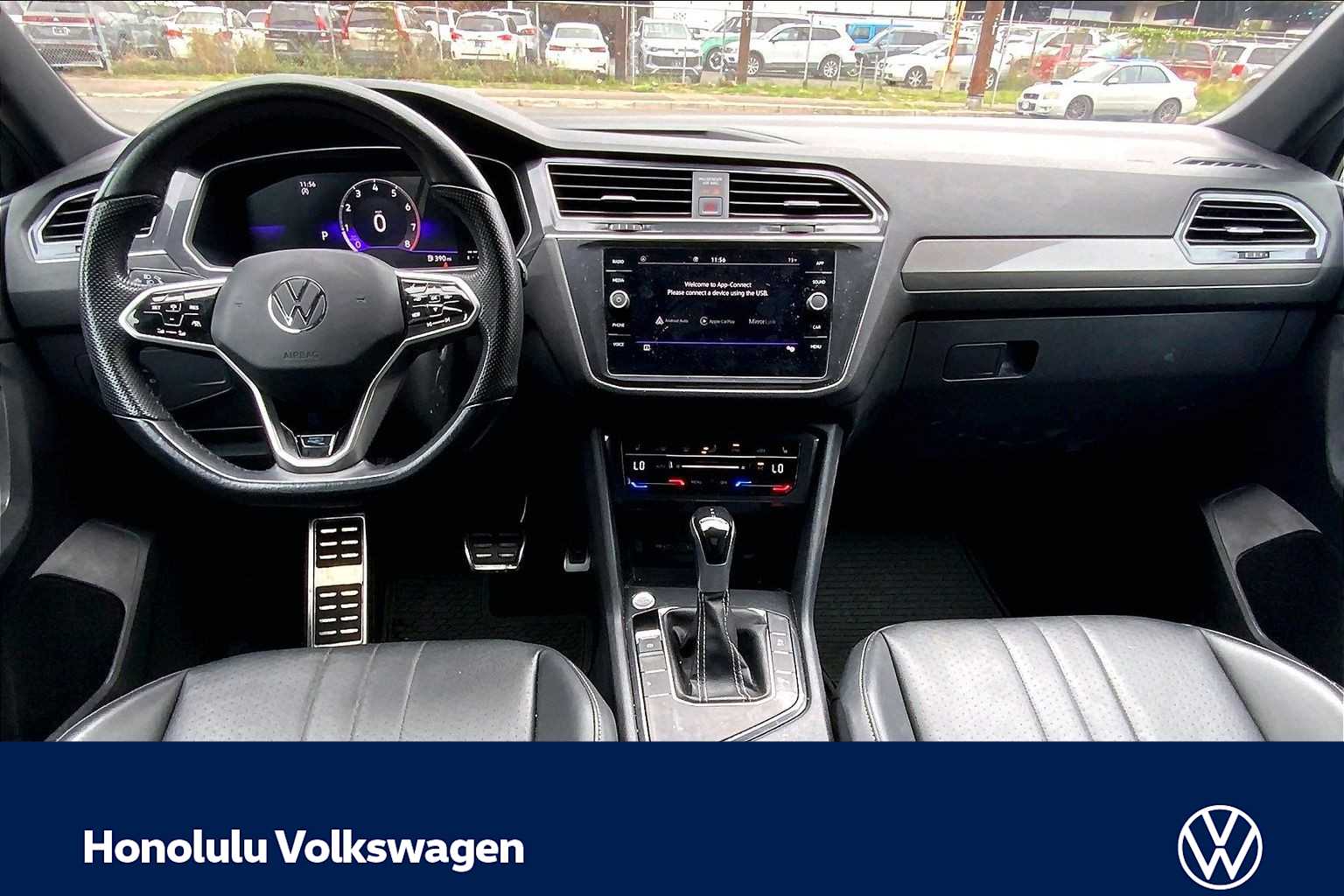 Thumbnail: 2023 Volkswagen Tiguan - 9