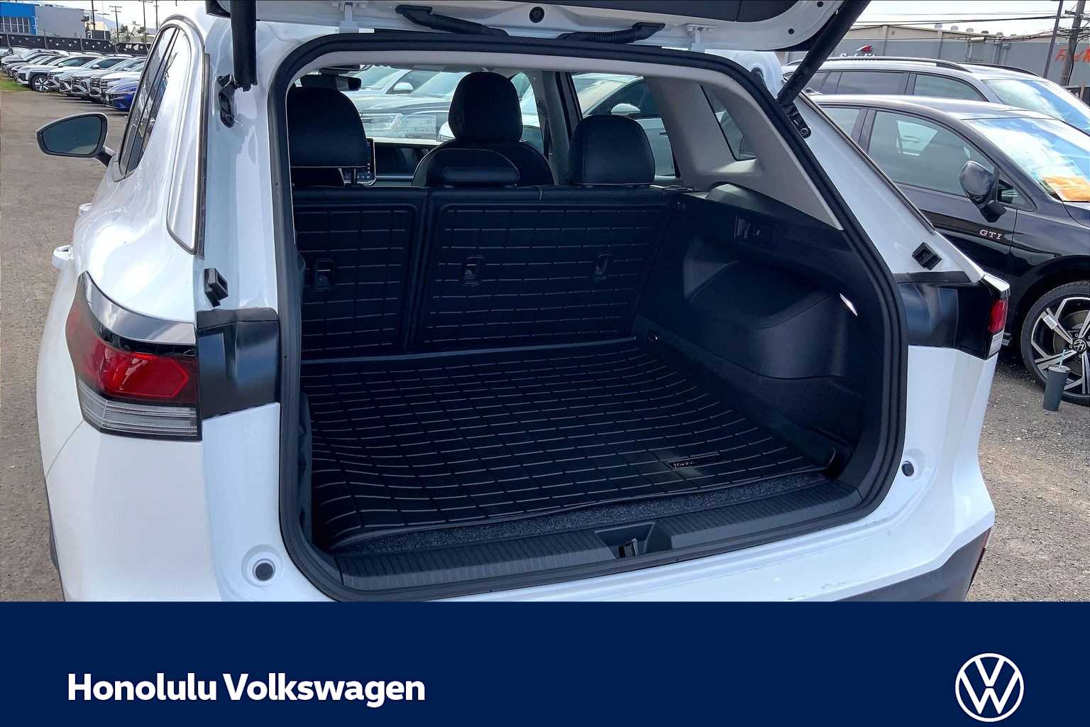 Thumbnail: 2026 Volkswagen Tiguan - 19