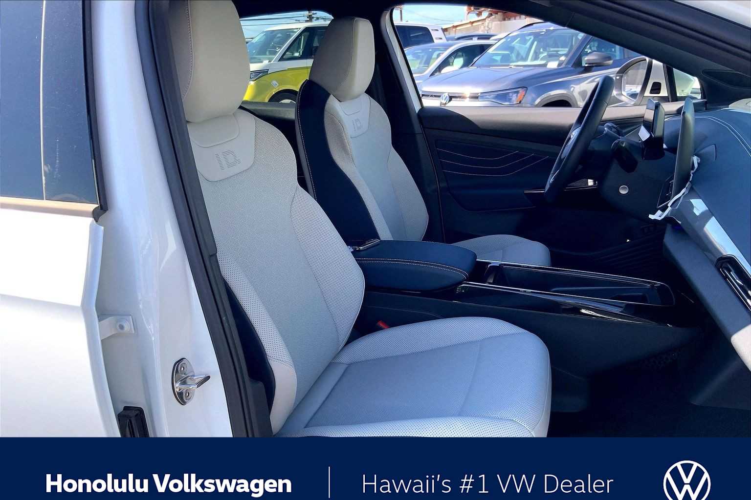 Thumbnail: 2025 Volkswagen ID.4 - 14