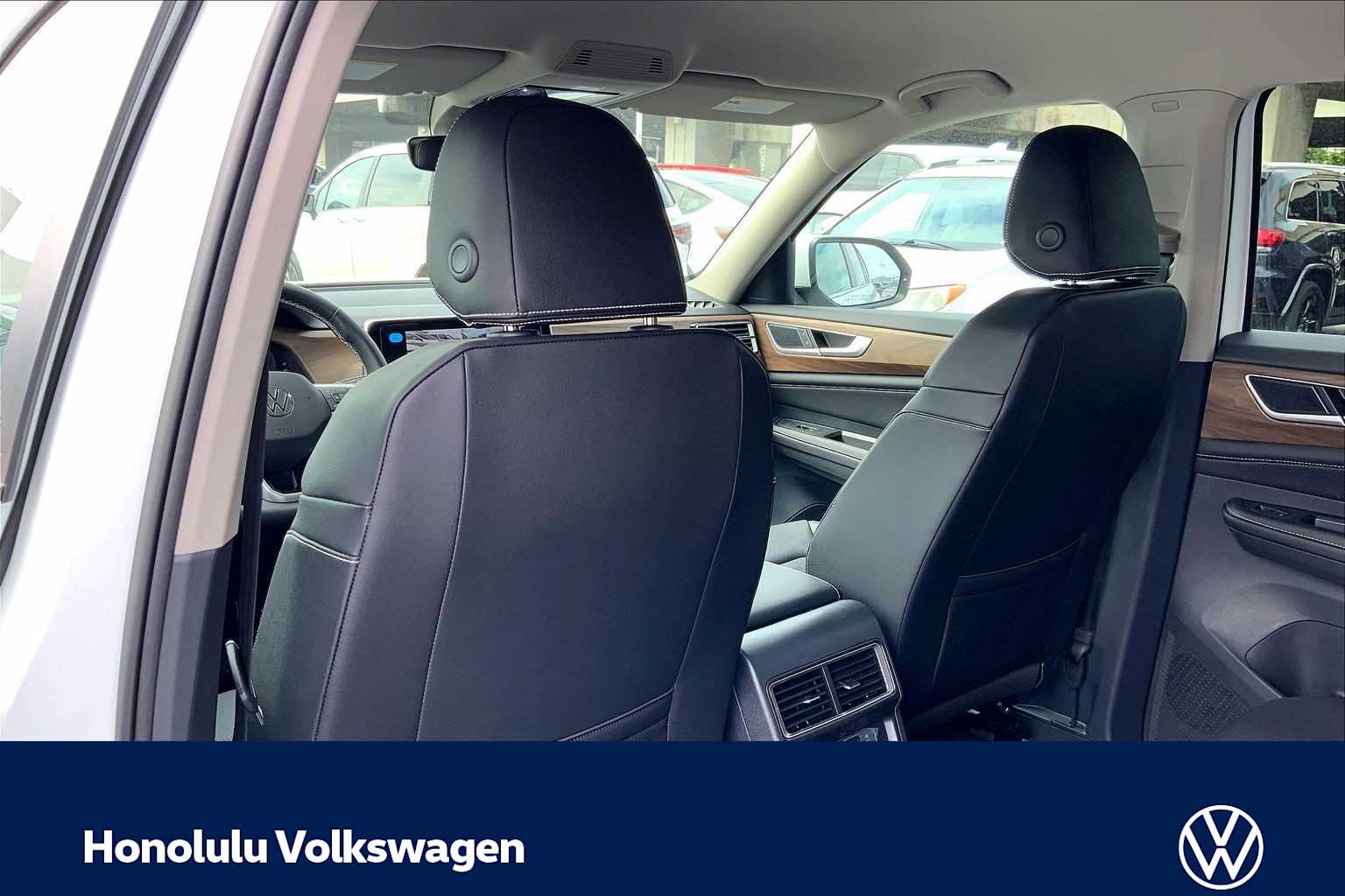 Thumbnail: 2026 Volkswagen Atlas - 12