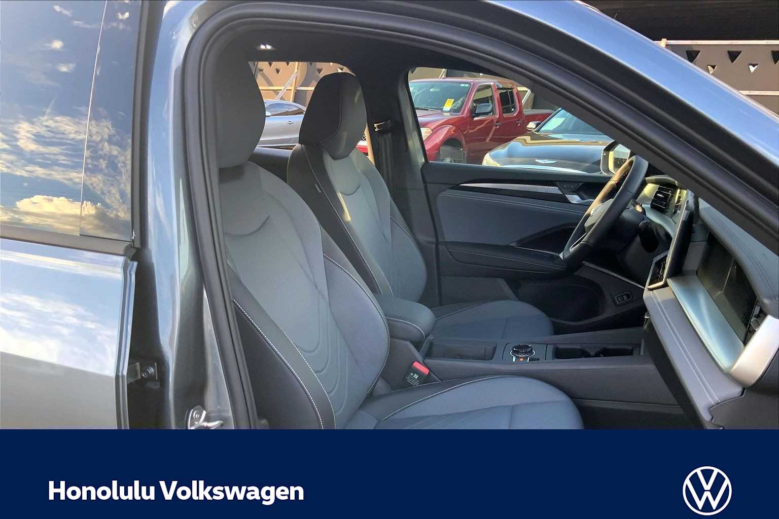 Thumbnail: 2026 Volkswagen Tiguan - 14