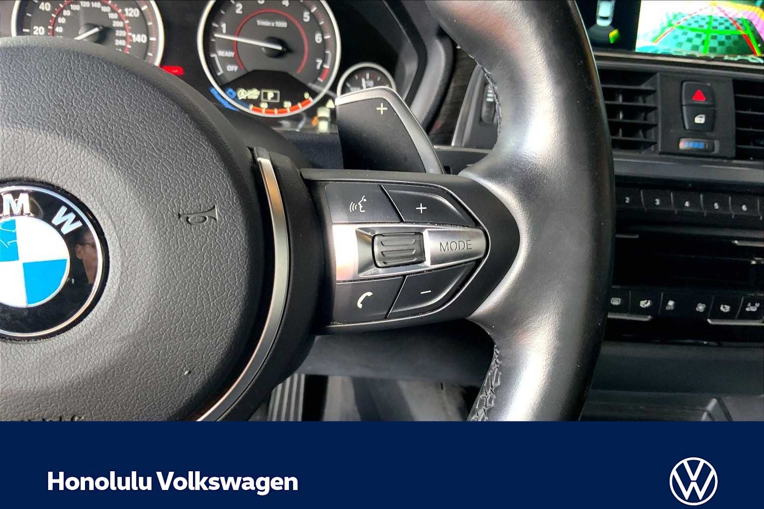 Thumbnail: 2017 BMW 3 Series - 24