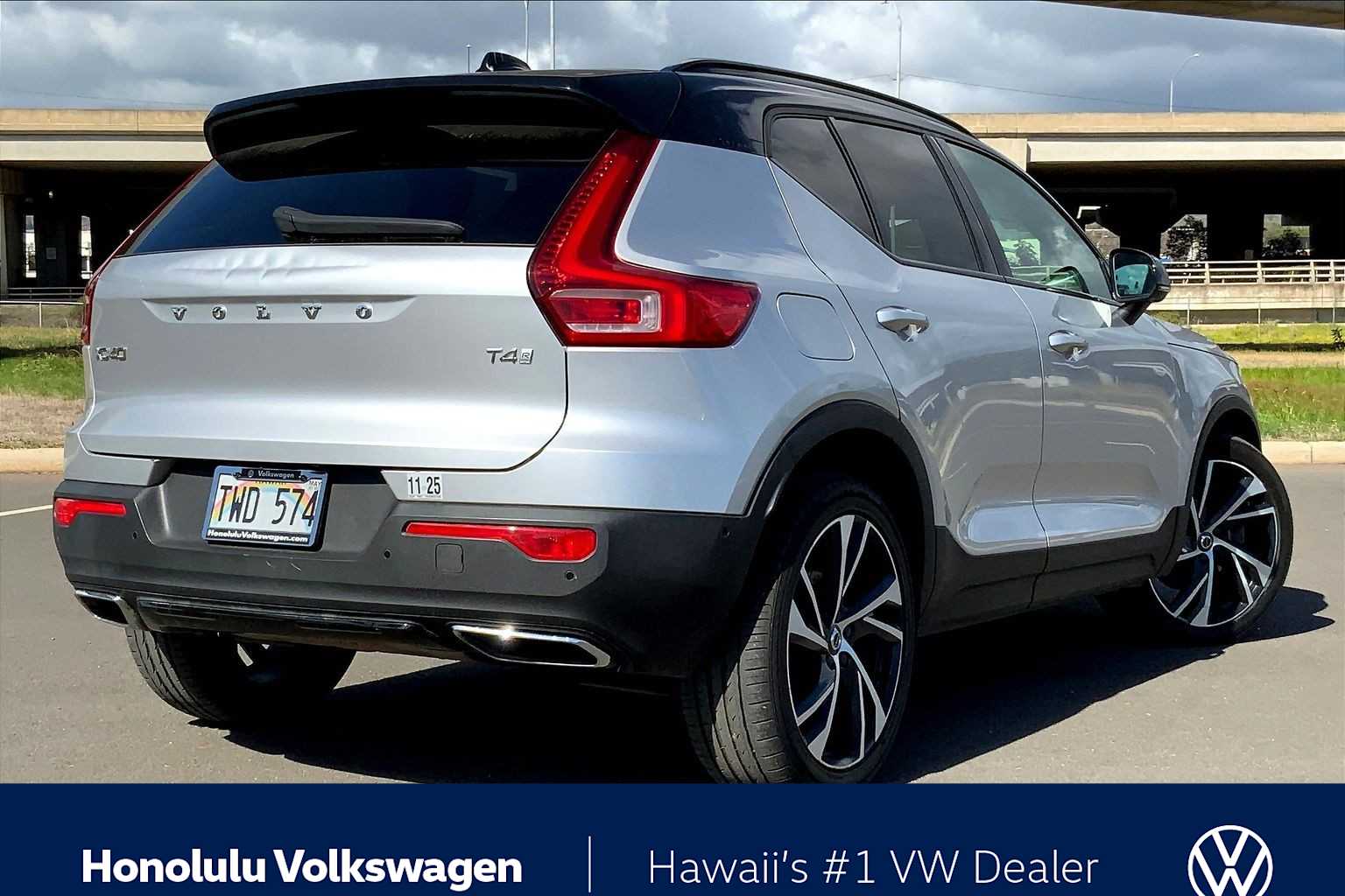 Thumbnail: 2019 Volvo XC40 - 21