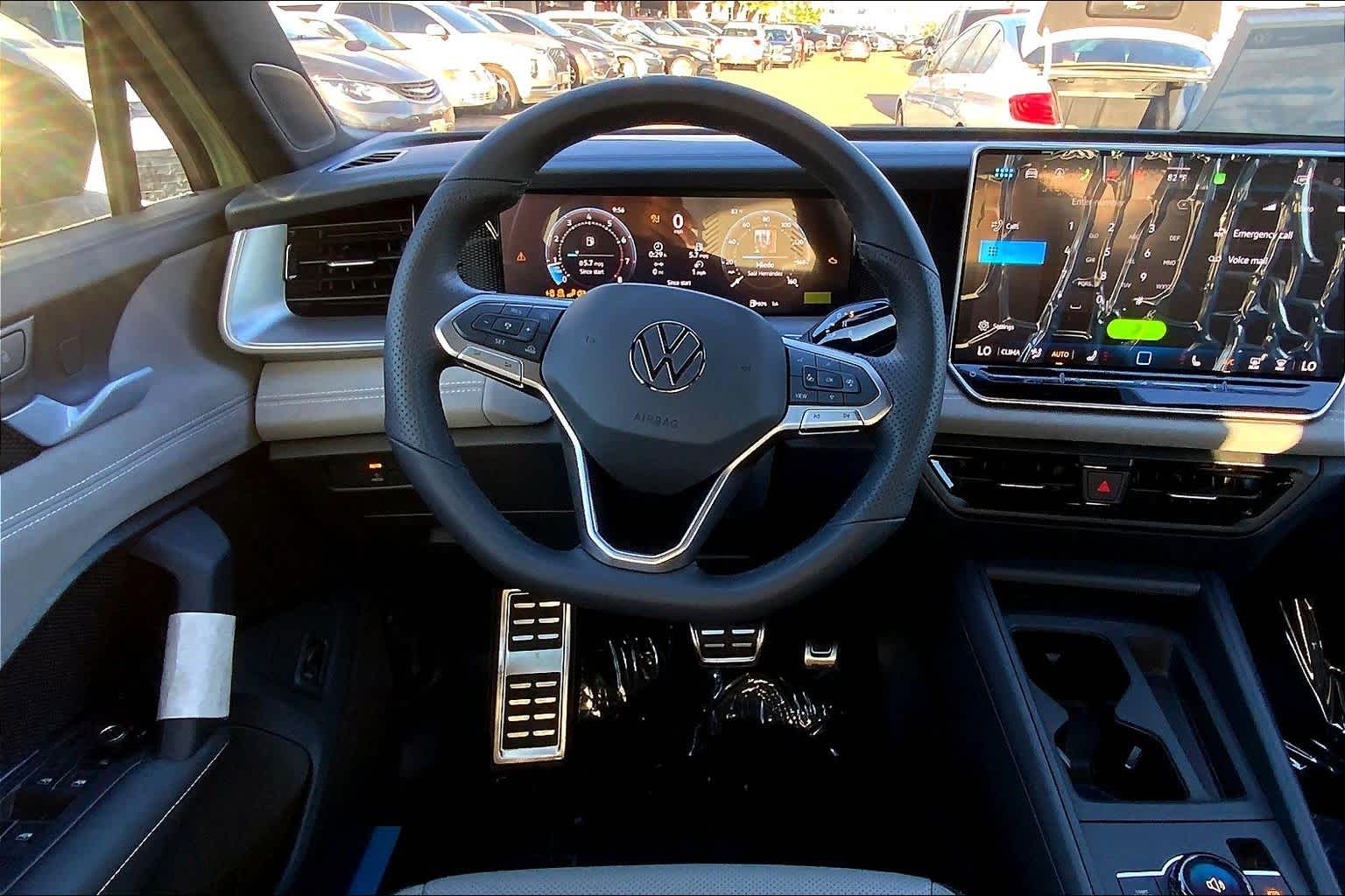 Thumbnail: 2026 Volkswagen Tiguan - 15