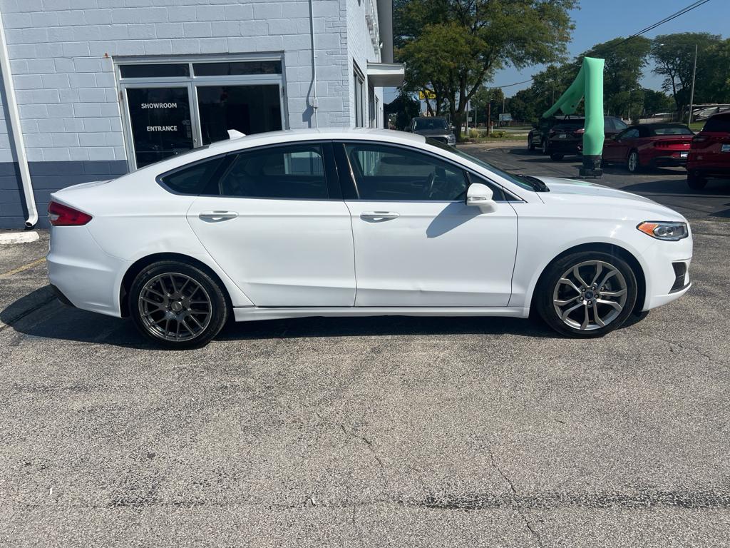 Used 2019 Ford Fusion SEL with VIN 3FA6P0CD9KR237857 for sale in Hoopeston, IL