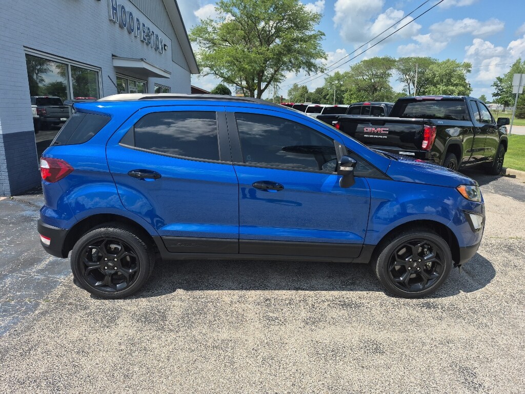 2022 Ford EcoSport SES photo 2