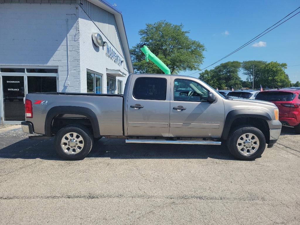 Used 2012 GMC Sierra 2500HD SLE with VIN 1GT120CGXCF230315 for sale in Hoopeston, IL