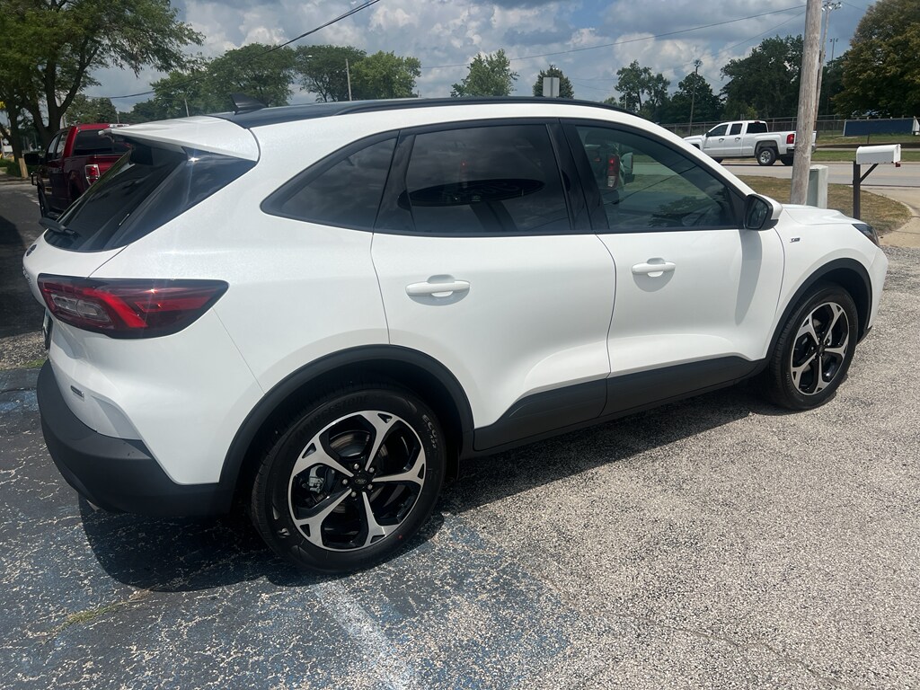 2025 Ford Escape ST-Line Select photo 3
