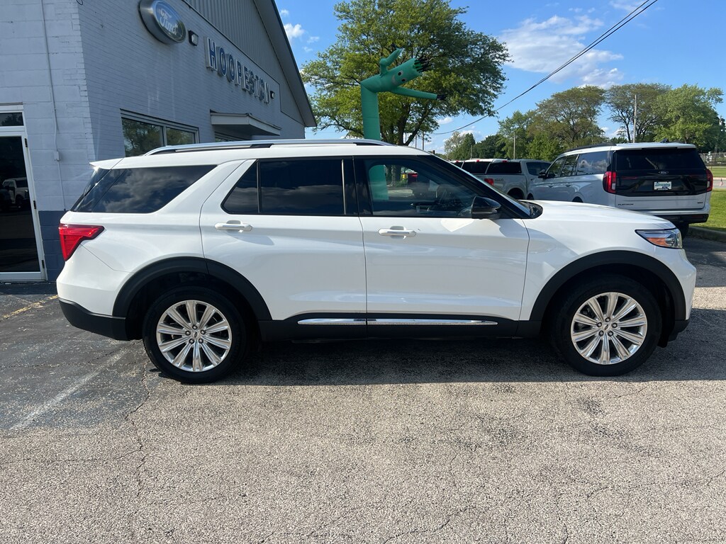 2022 Ford Explorer Limited photo 2