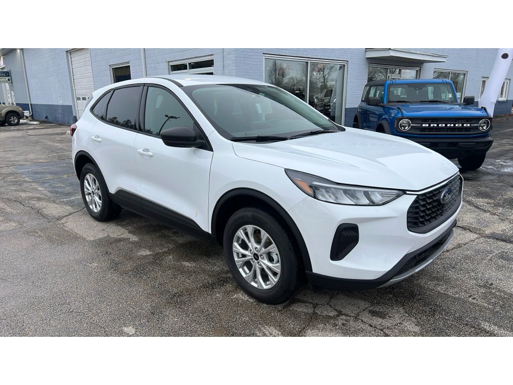 2025 Ford Escape Active's photo
