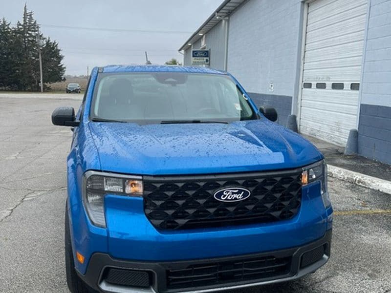 2025 Ford Maverick XLT's photo