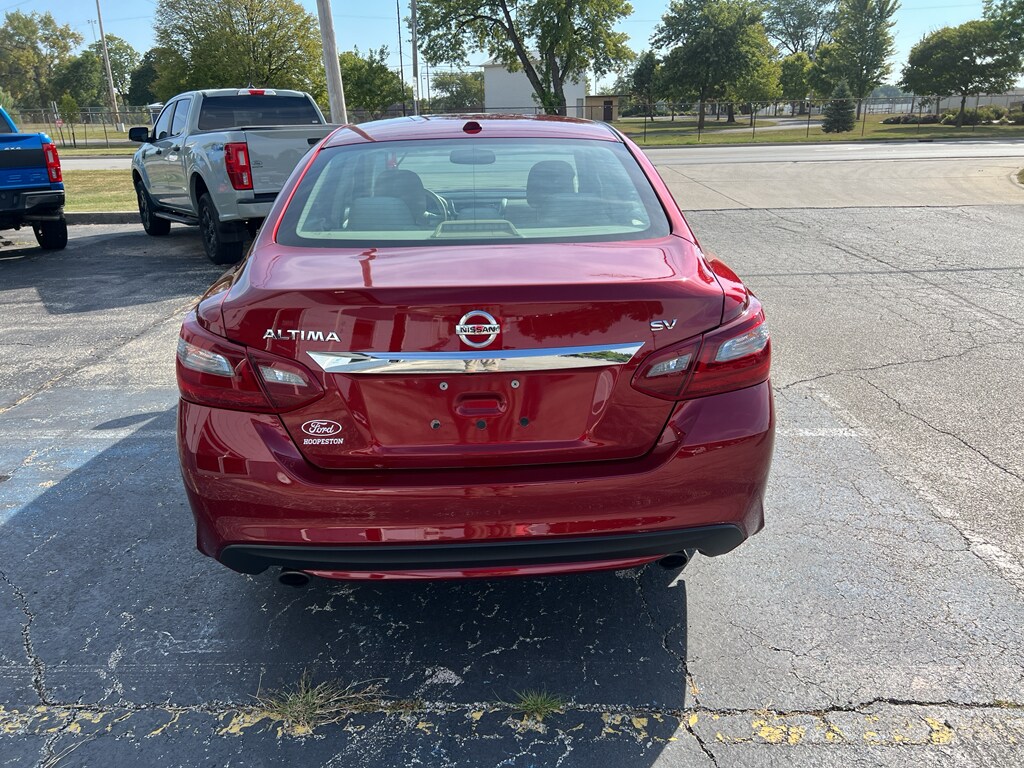 2018 Nissan Altima 2.5 SV photo 4