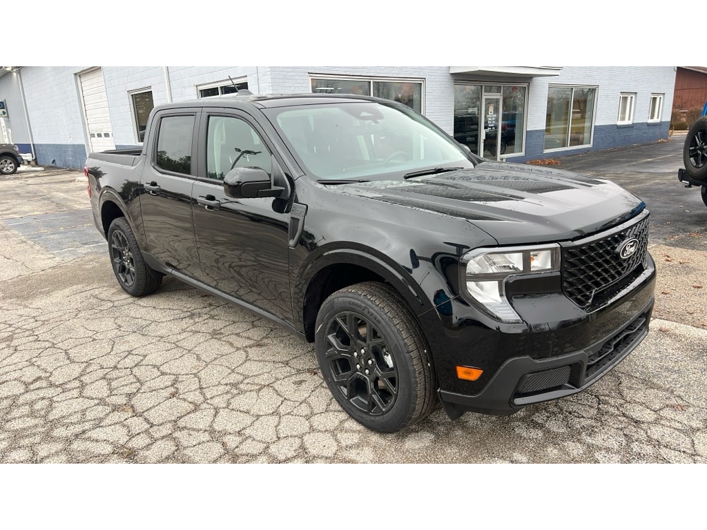 New 2025 Ford Maverick XLT SuperCrew