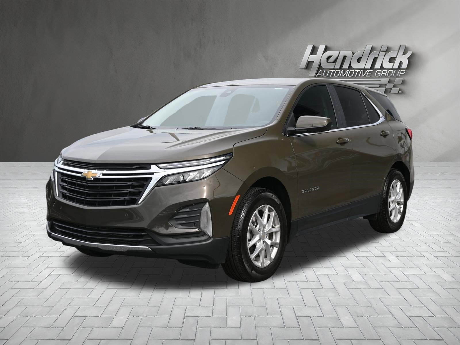 2024 Chevrolet Equinox LT photo 3