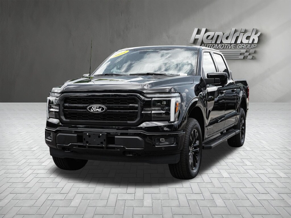 Used 2025 Ford F-150 LARIAT Pickup