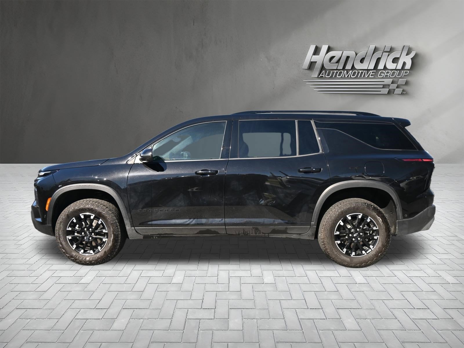 2024 Chevrolet Traverse AWD Z71 photo 3