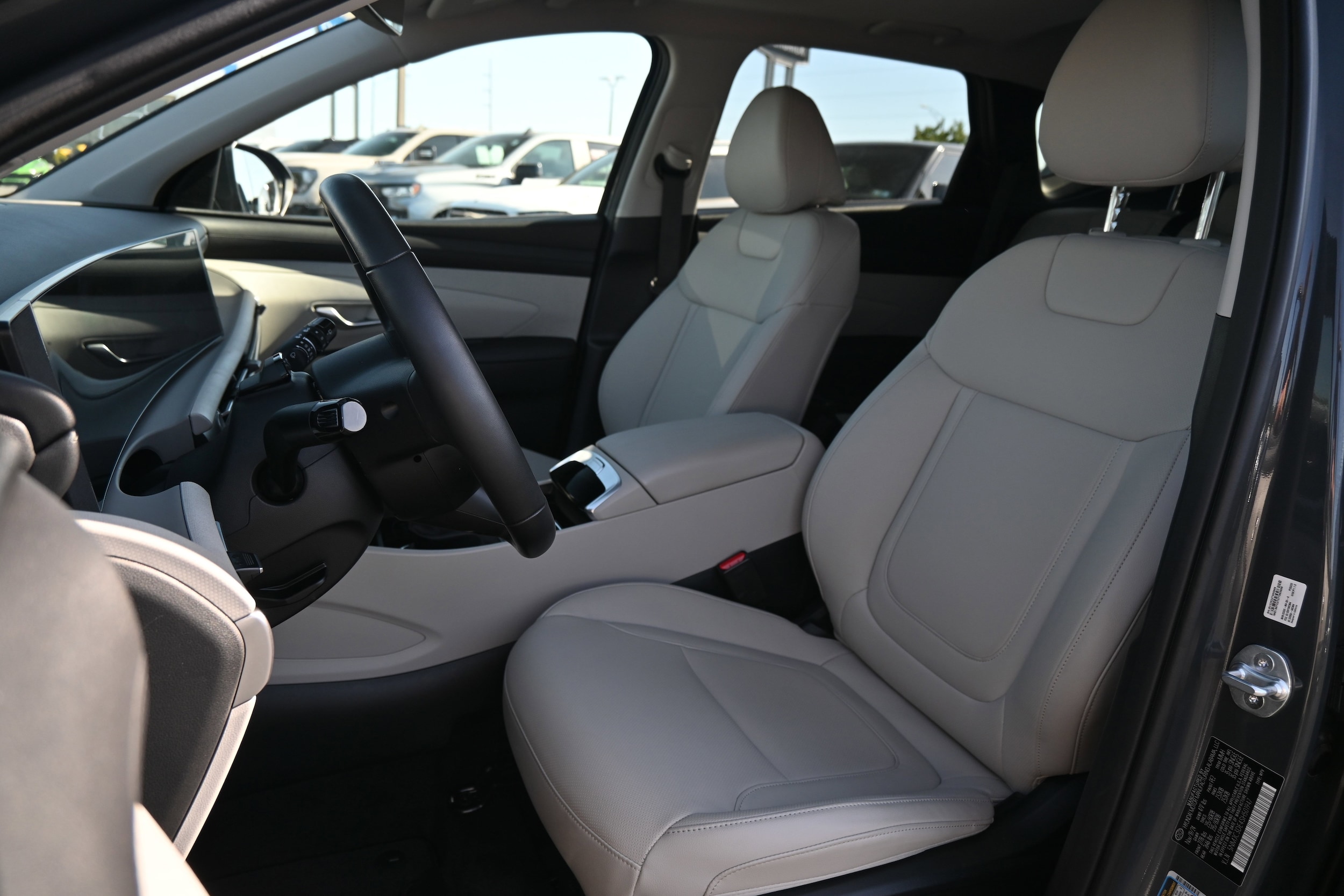 2025 Hyundai Tucson SEL Convenience photo 6