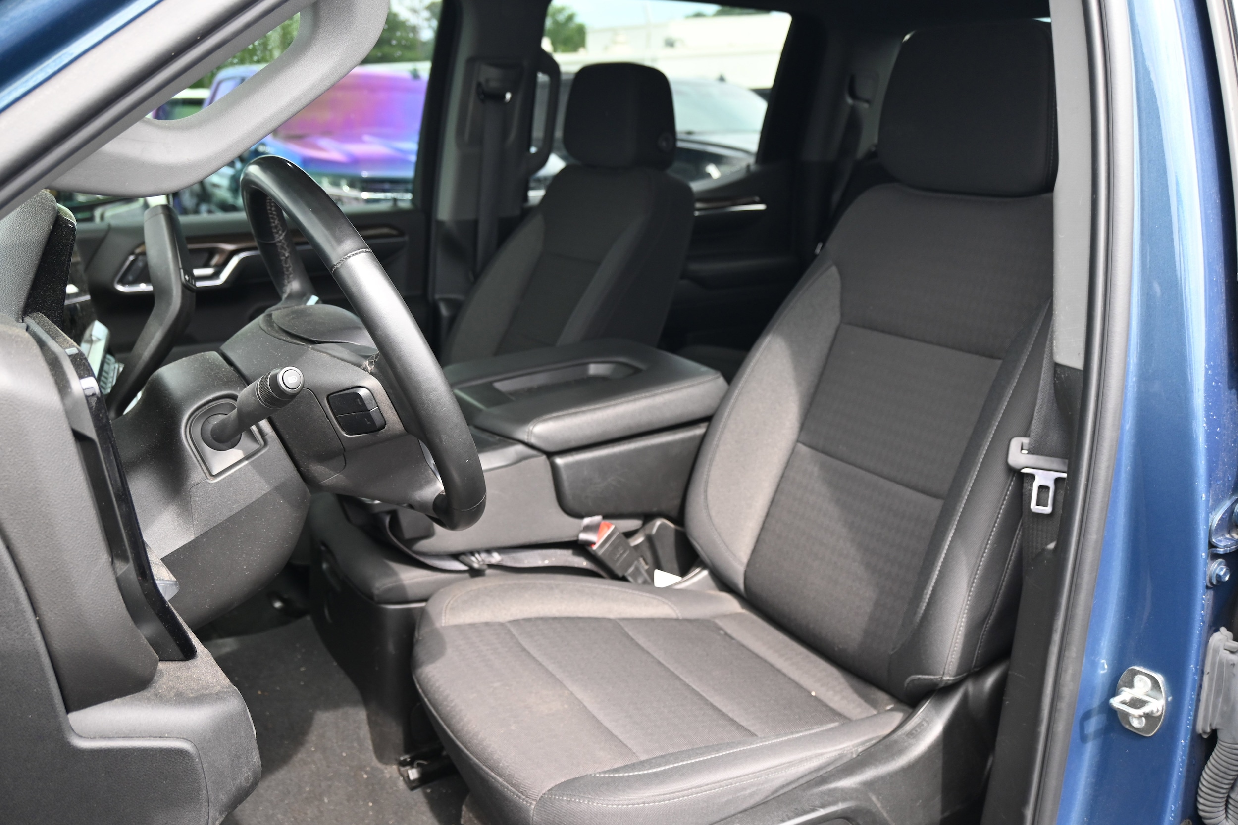 2024 Chevrolet Silverado 1500 LT photo 6
