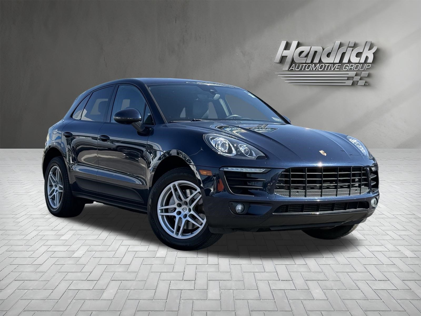 2018 Porsche Macan SUV