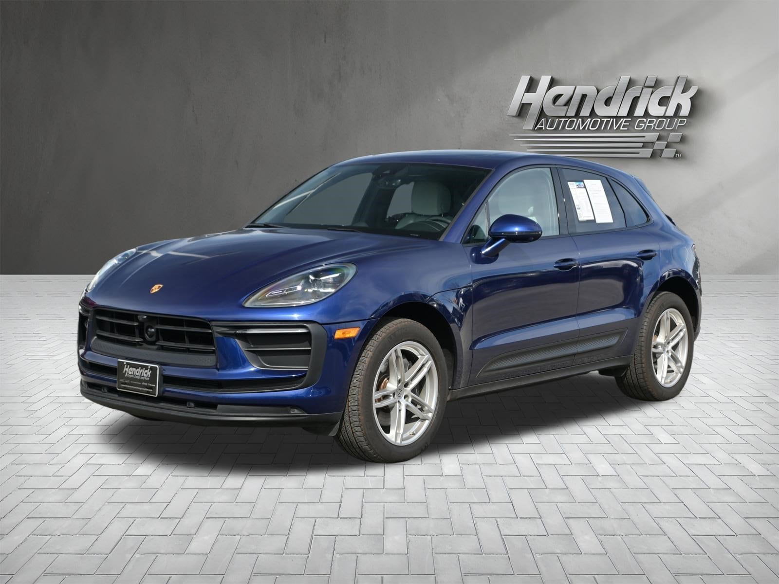 2024 Porsche Macan photo 6