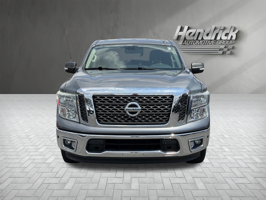 Used 2017 Nissan Titan SV Pickup
