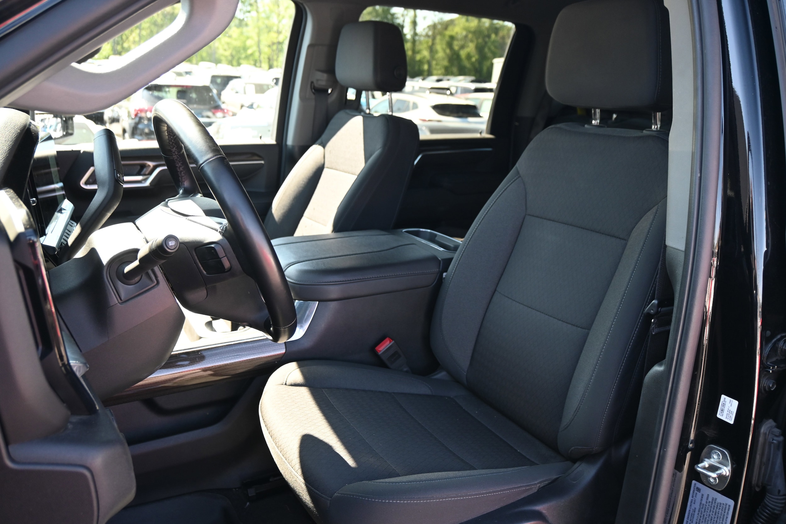 2024 Chevrolet Silverado 2500HD LT photo 5