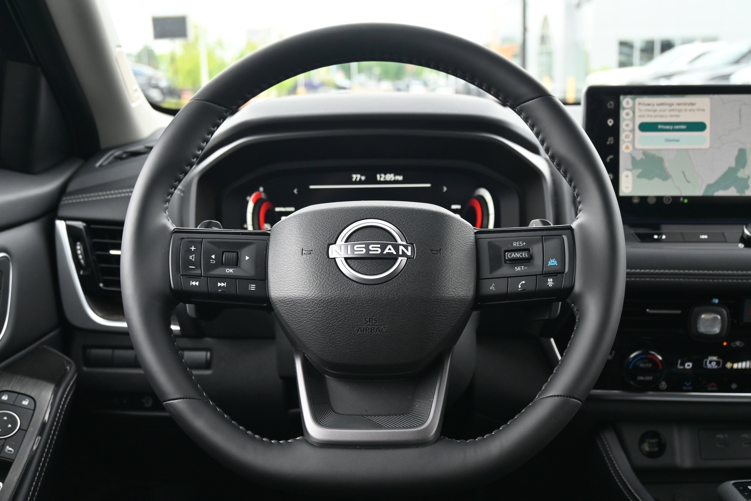 2025 Nissan Rogue Platinum photo 5