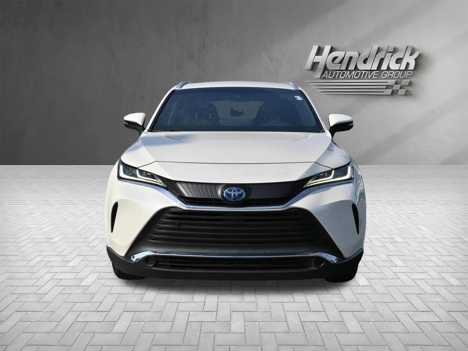 2021 Toyota Venza XLE photo 4