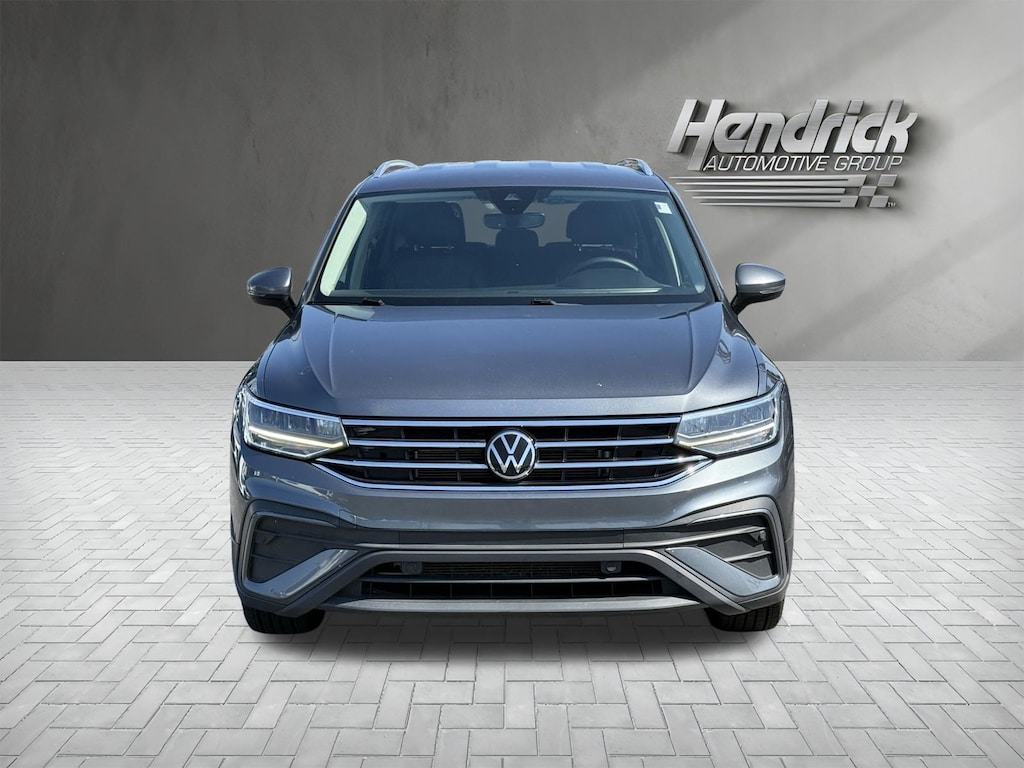 Used 2022 Volkswagen Tiguan SE SUV