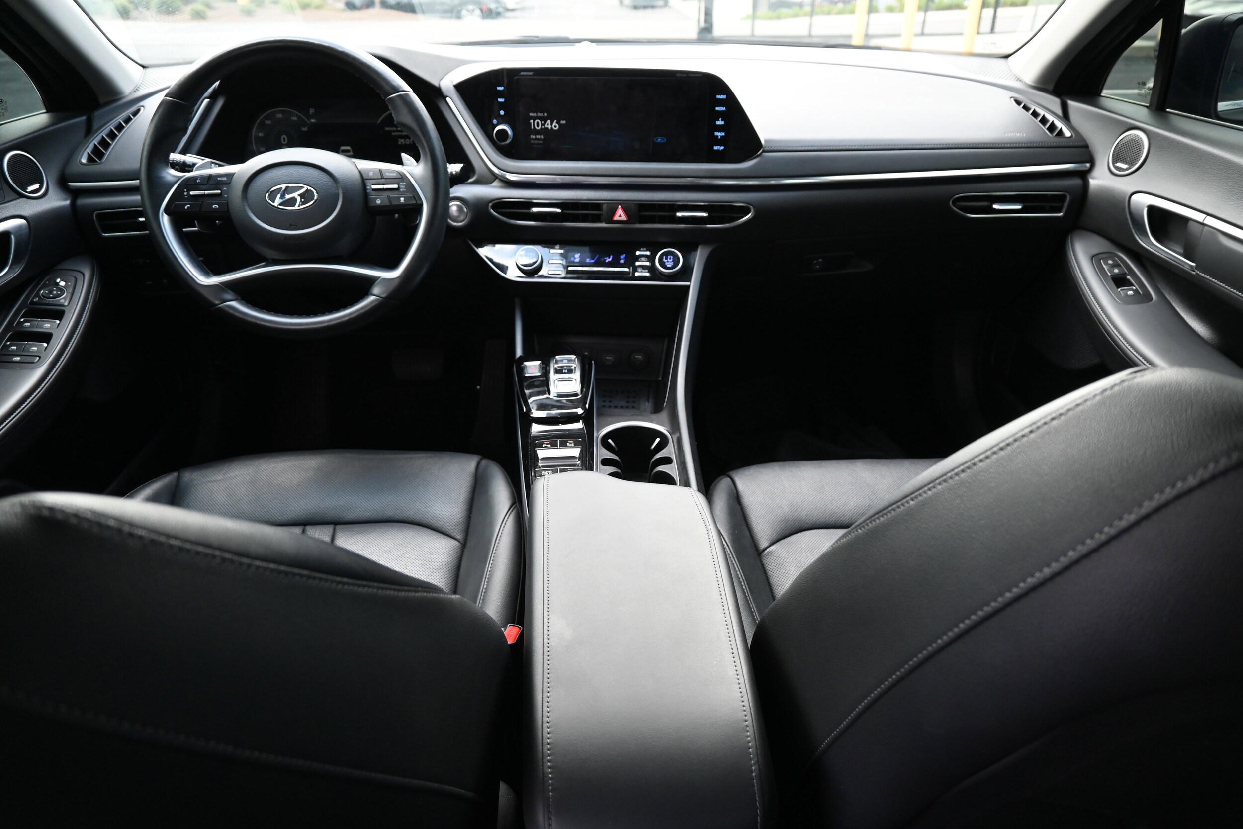 2022 Hyundai Sonata Limited photo 2