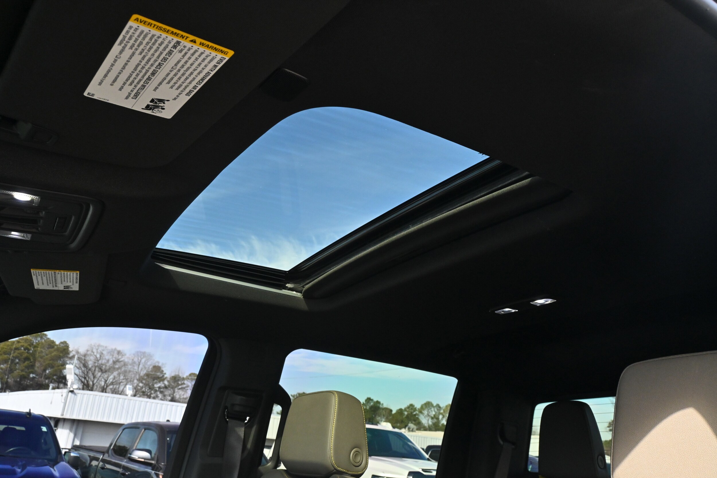 2025 Chevrolet Silverado 2500HD ZR2 photo 3