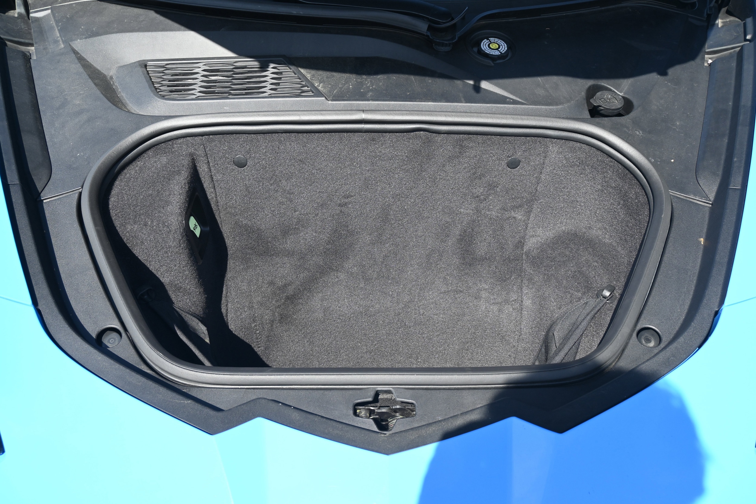 2021 Chevrolet Corvette 2LT photo 4