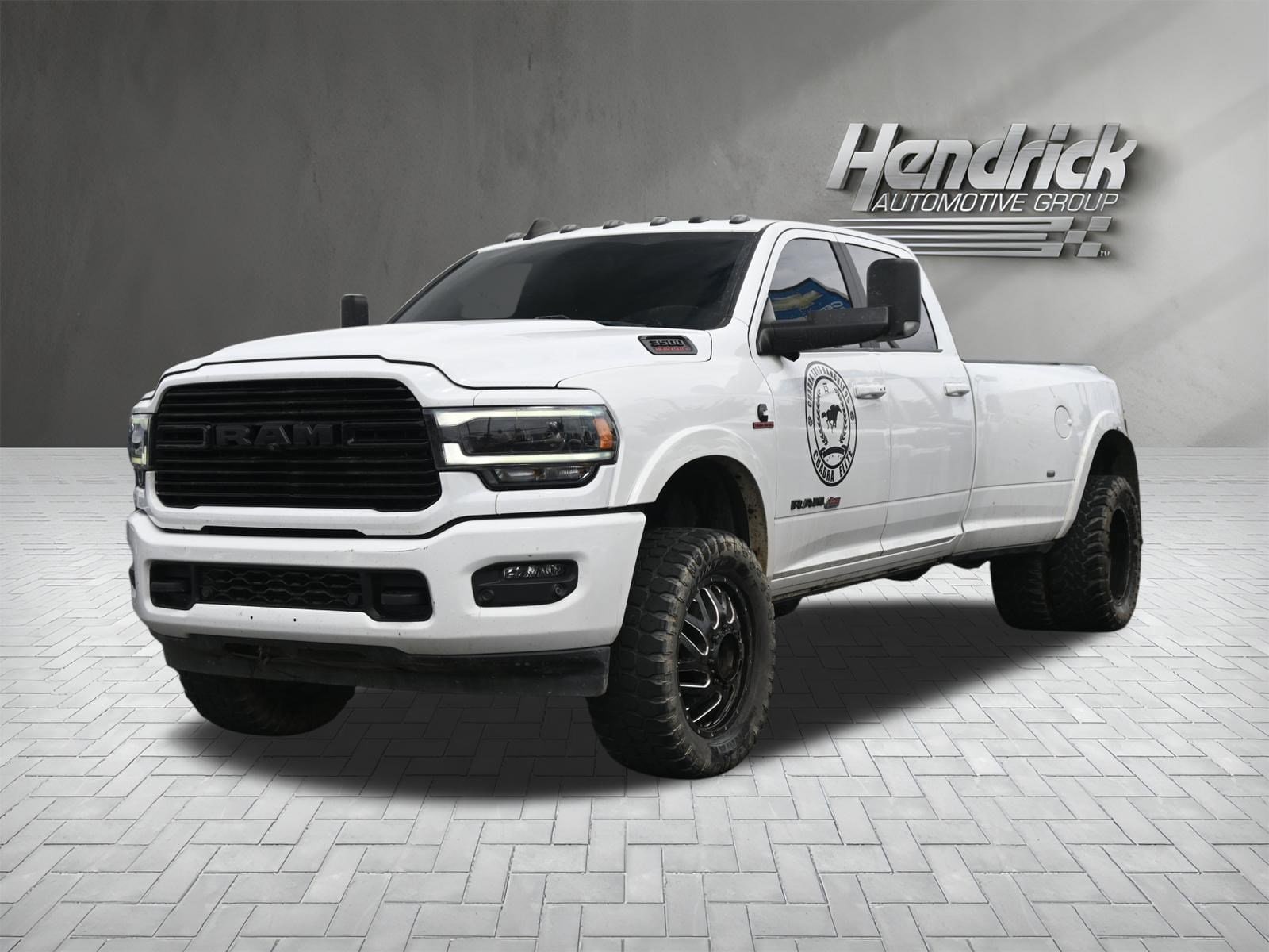2022 Ram 3500 Laramie photo 5