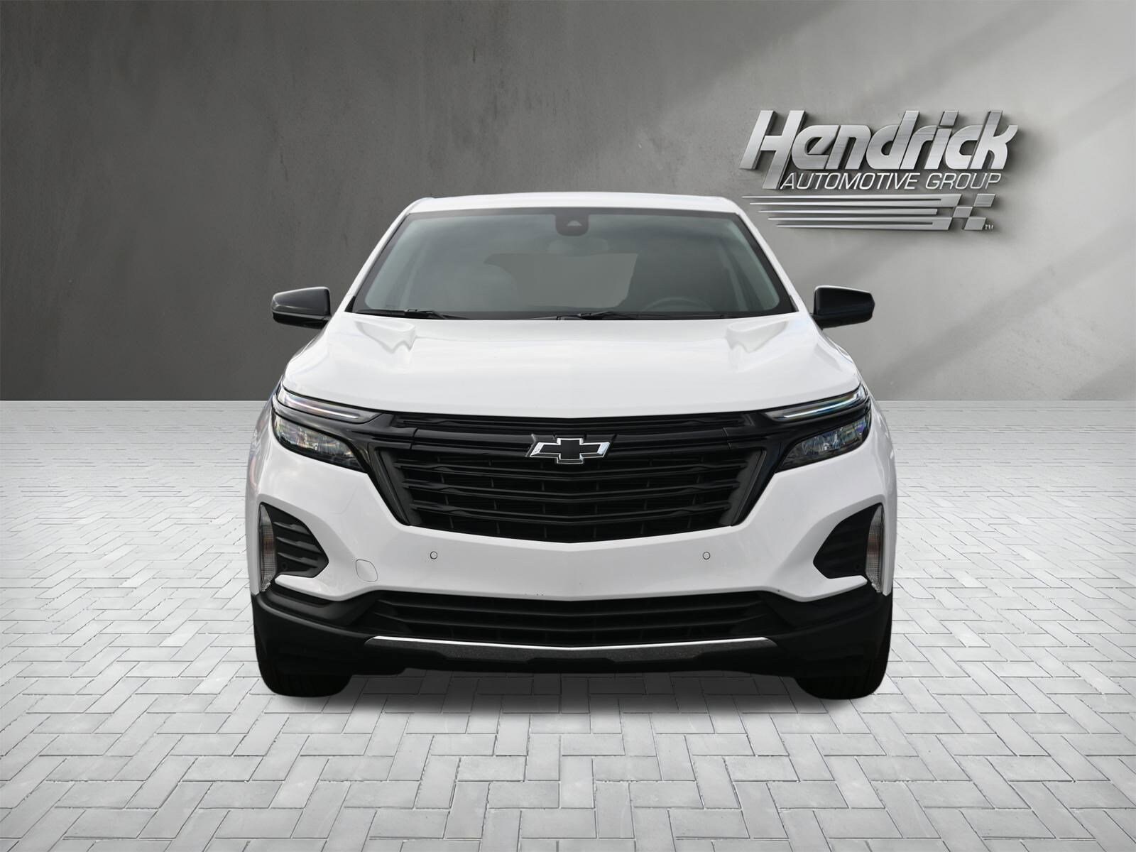 2023 Chevrolet Equinox LT photo 3
