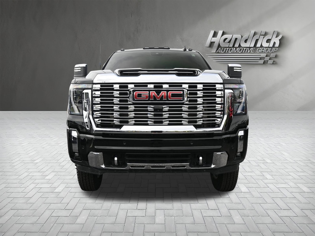 Used 2025 GMC Sierra 3500HD Denali Pickup