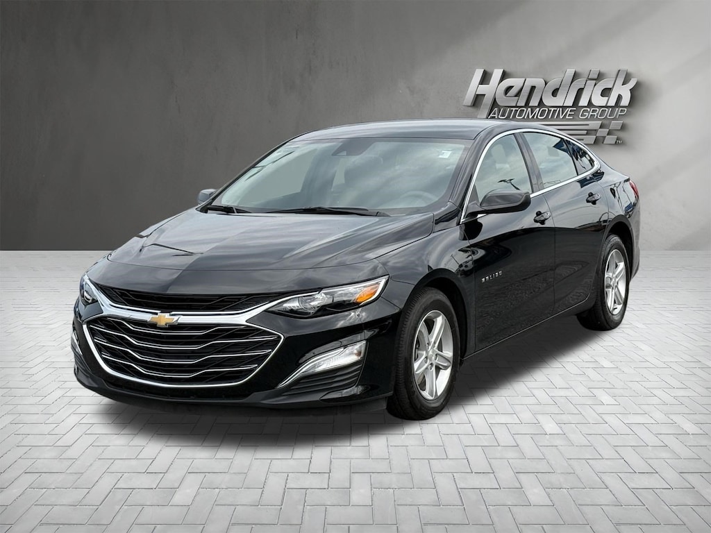 Used 2025 Chevrolet Malibu LS Sedan