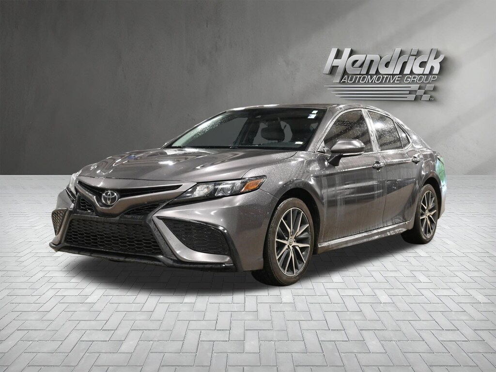 Used 2024 Toyota Camry SE Sedan