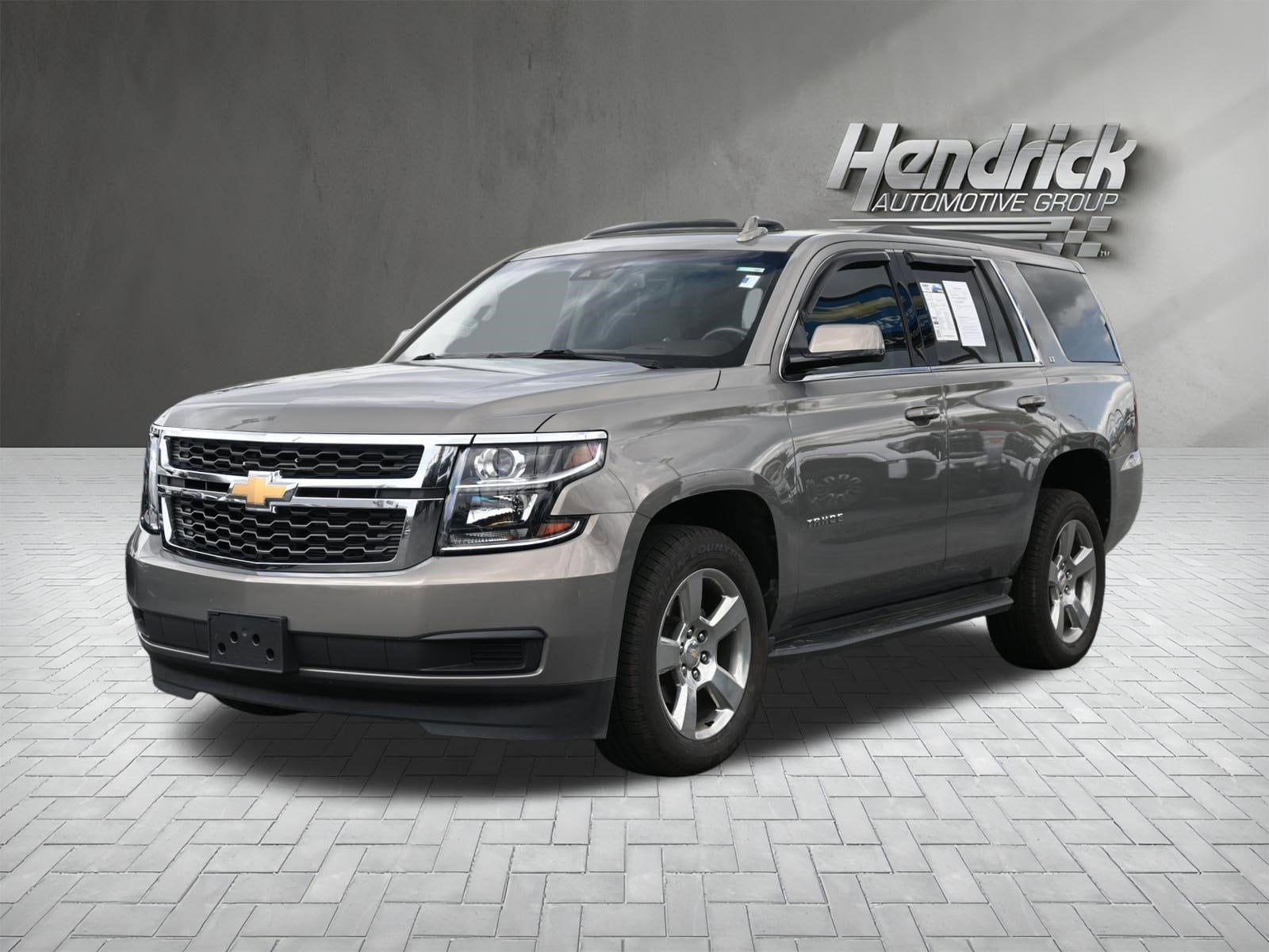 2017 Chevrolet Tahoe LT photo 3
